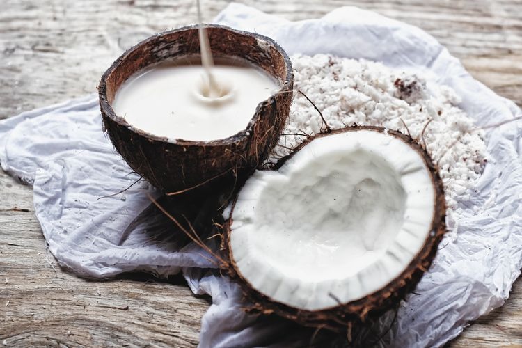 Cara Mudah Membuat Kompos dari Sabut Kelapa